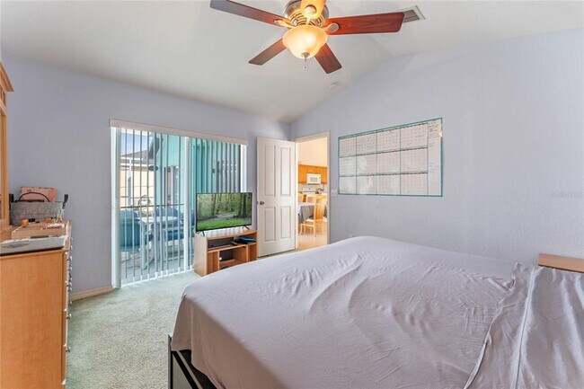 Building Photo - 233 Reserve Dr