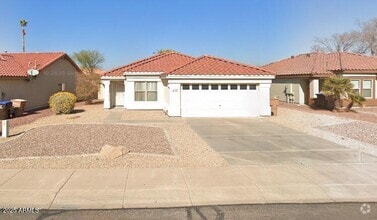 Building Photo - 10550 W Via Del Sol