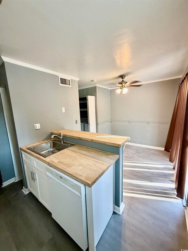 Building Photo - 4115 Little River Rd