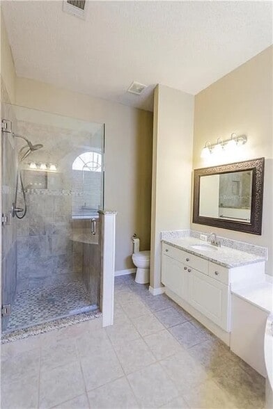 Building Photo - 8161 Durham Dr