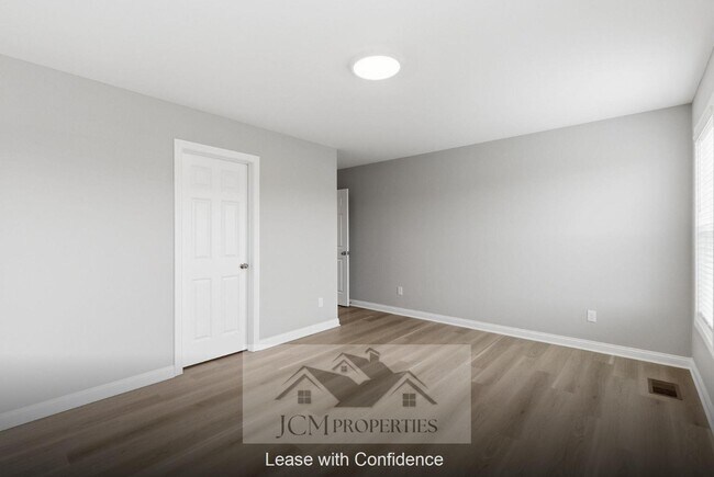 Building Photo - 109 Lambert Fld