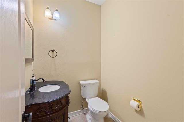 Building Photo - 3817 Peppertree Dr