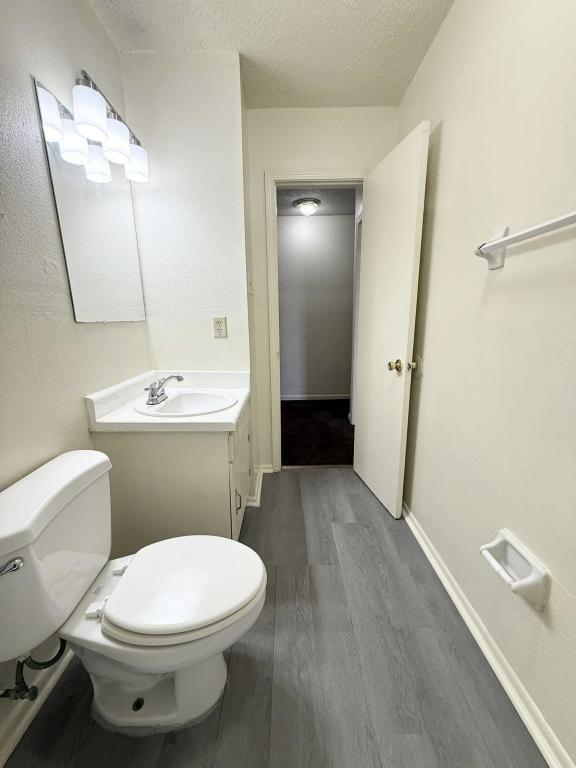 Building Photo - 1624D Newport Place