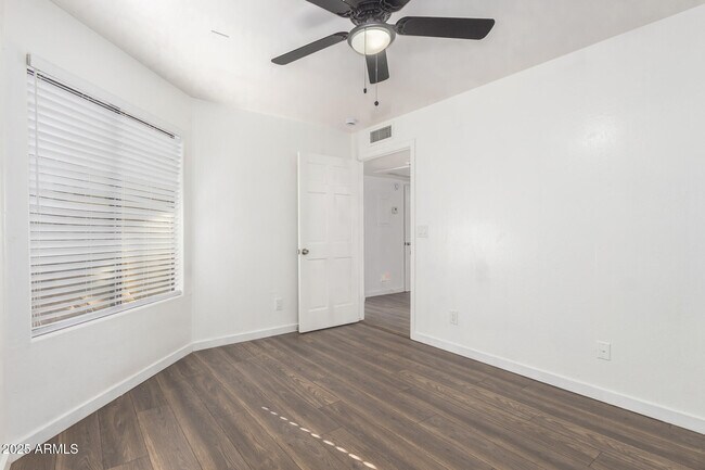 Building Photo - 16715 E El Lago Blvd