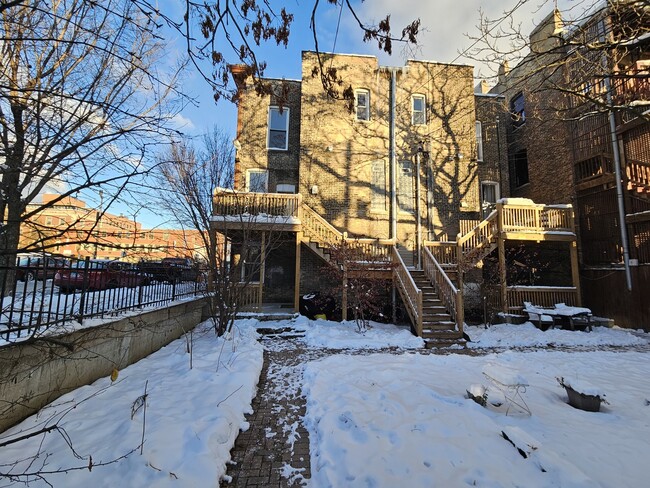 Building Photo - 2000 S Ashland Ave