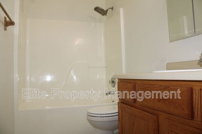Building Photo - 169 S Stardust Dr