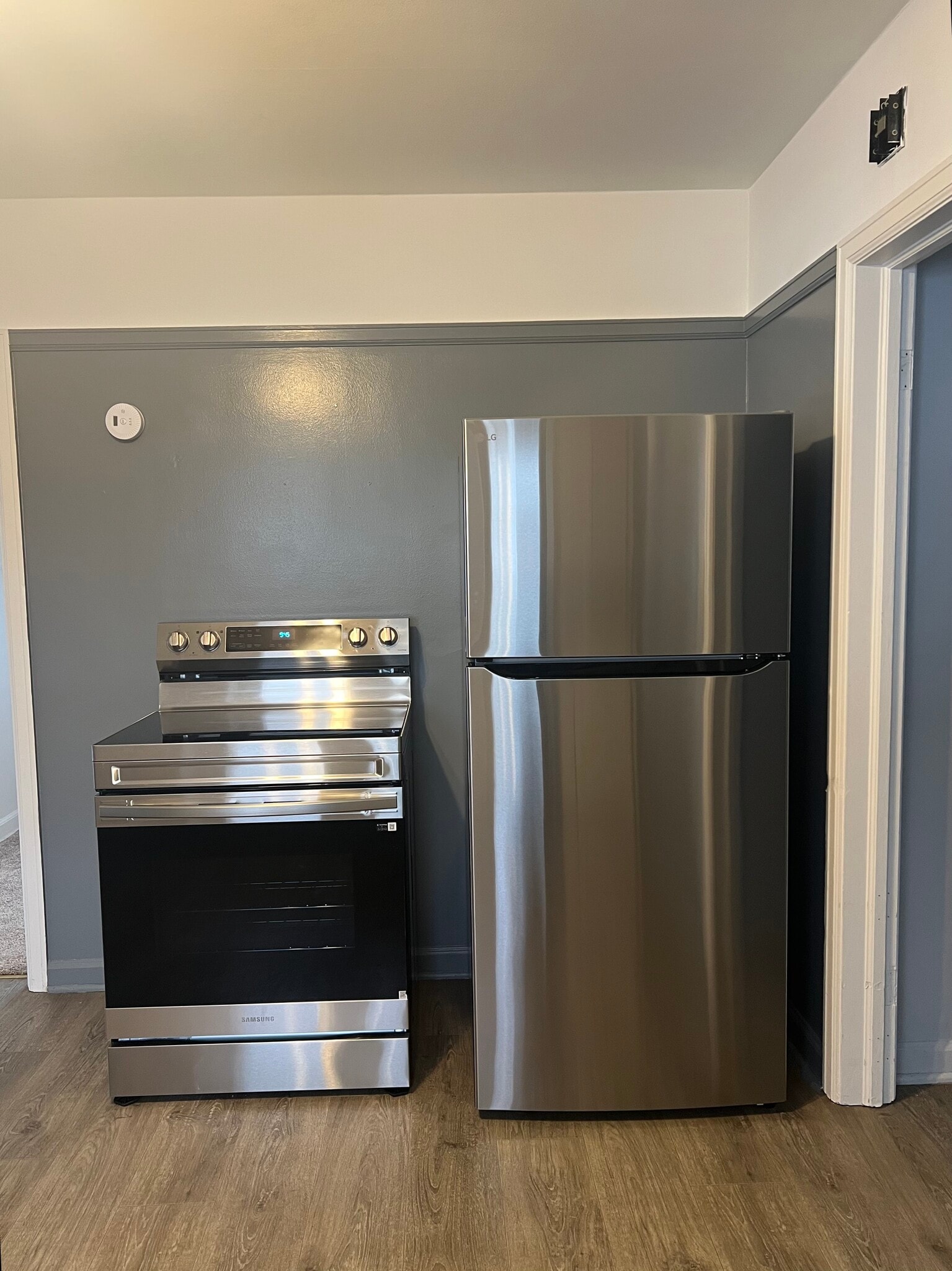 Building Photo - 5733 W Fillmore Dr