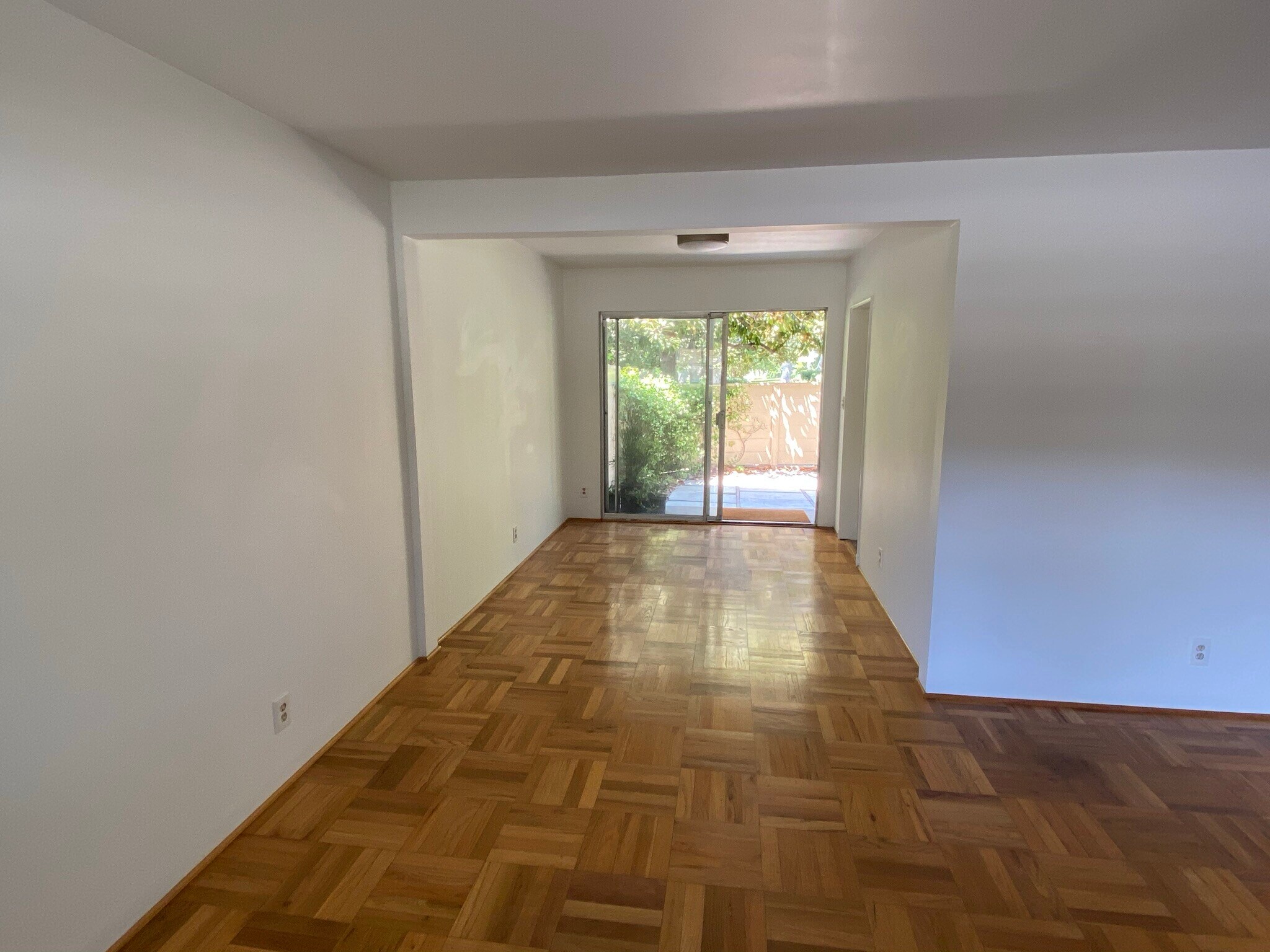 Dining room - 5414 Village Grn