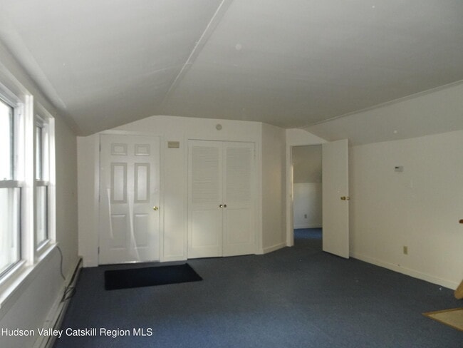 Building Photo - 5 Old Ln