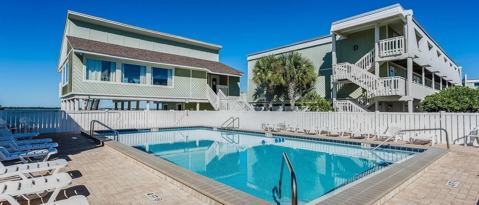 Building Photo - 1100 Fort Pickens Rd
