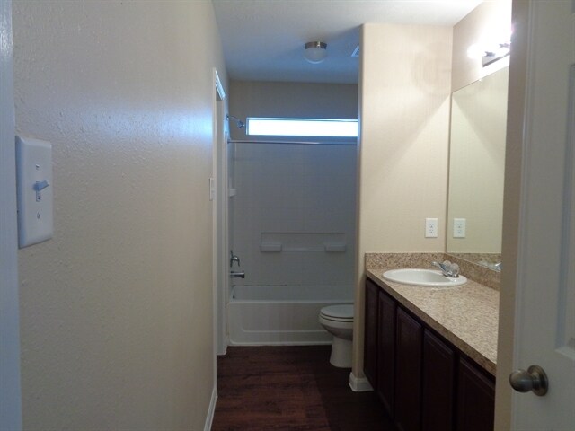 Building Photo - 3306 Maris Way