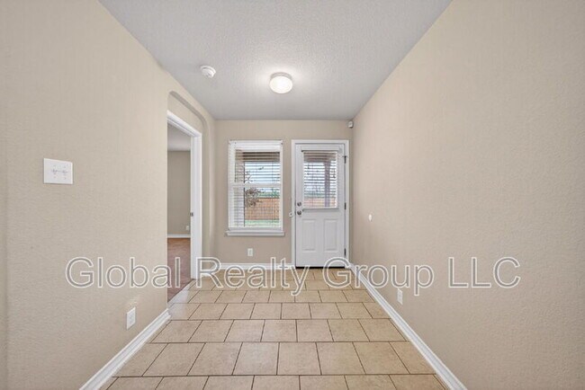 Building Photo - 8710 Fischer Falls