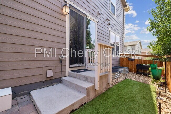 Building Photo - 4373 S Nepal Ct