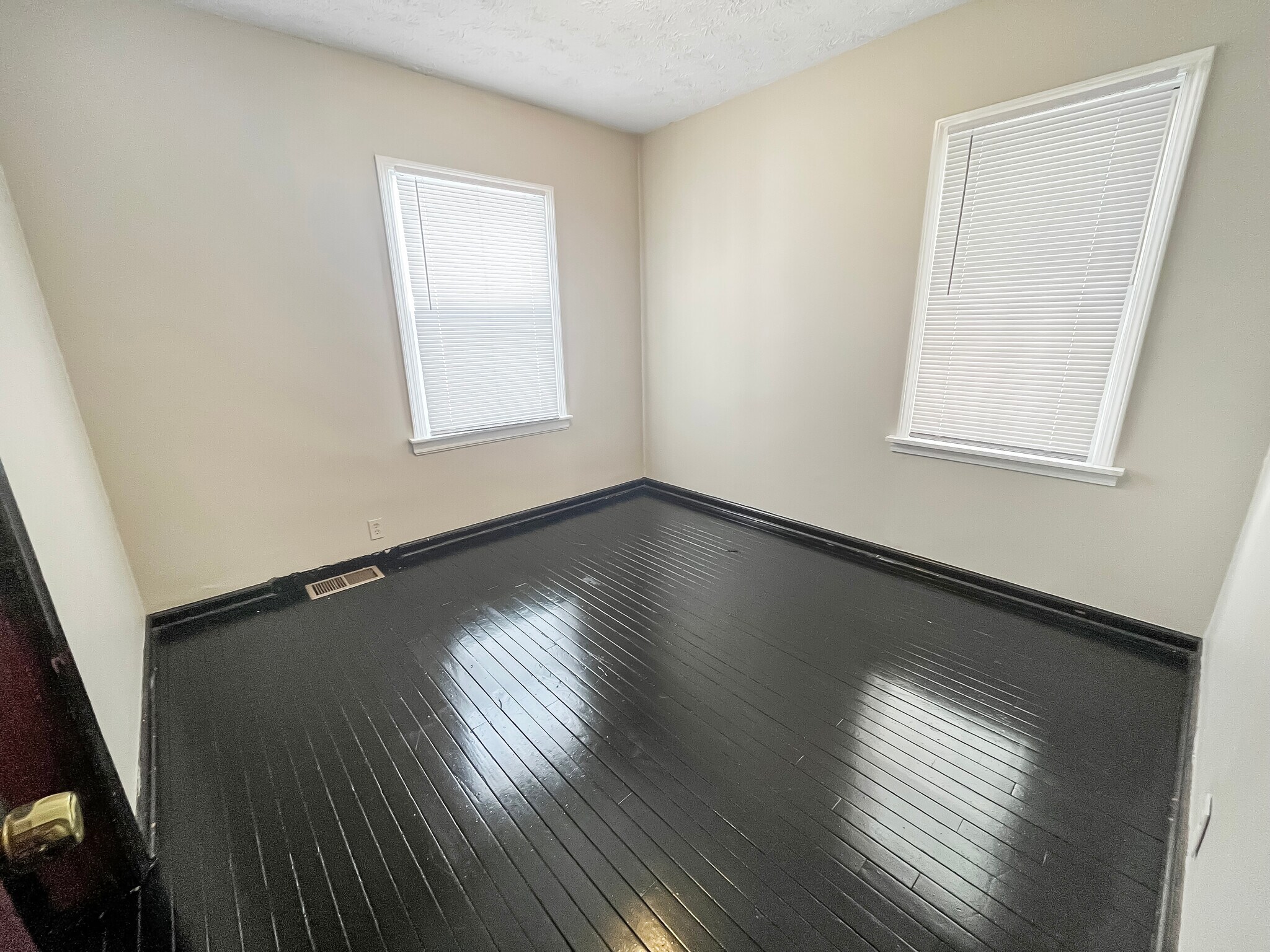 Building Photo - 1227 W 25th St