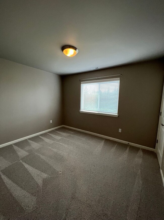 Building Photo - Quiet Luxury in a Forested Cul de Sac with...