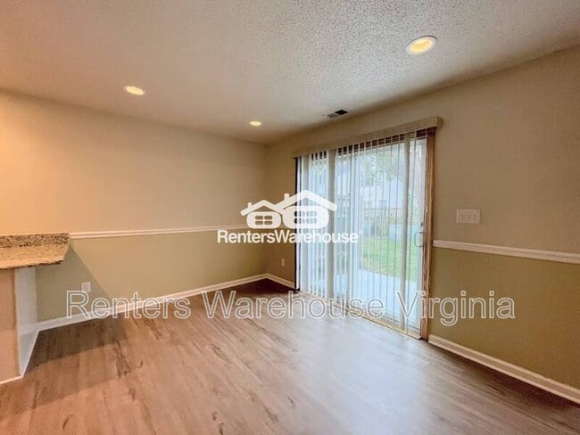 Building Photo - 1305 Quail Creek Hollow