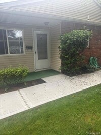 Building Photo - 1-72 Parkcenter Drive Unit