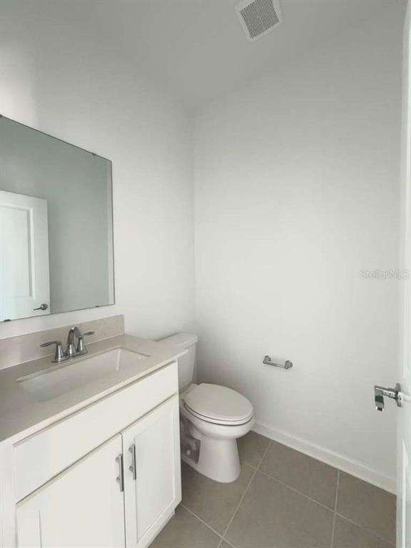 Building Photo - 5664 Lemon Grass St