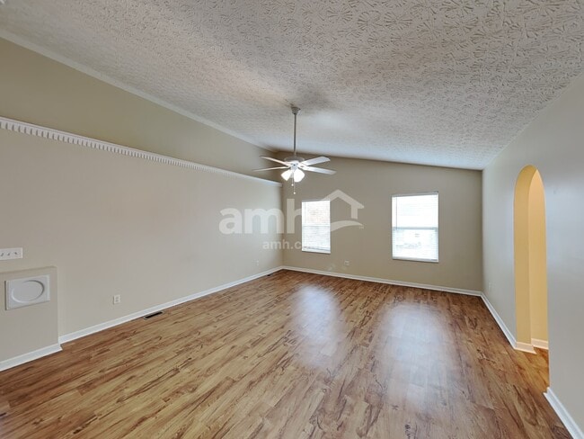 Building Photo - 79 Tabilore Loop