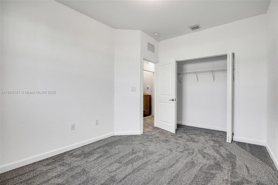 Building Photo - 12609 NW 23rd Pl