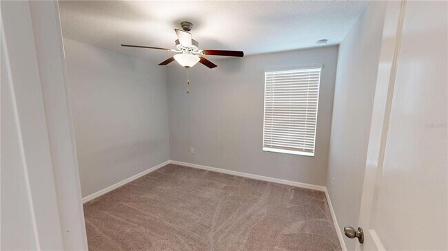 Building Photo - 17034 Yellow Pine St