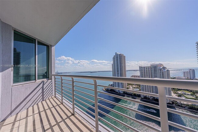 Building Photo - 335 S Biscayne Blvd