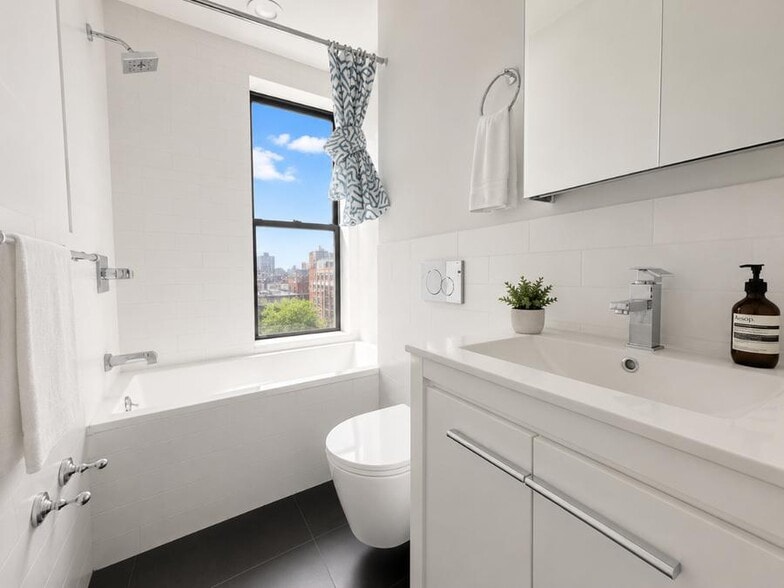 Building Photo - West 184th Street