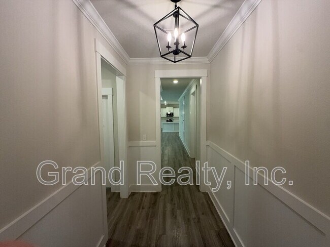 Building Photo - 10035 Tuscan Ct