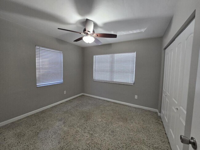 Building Photo - 6258 Harcross Ct