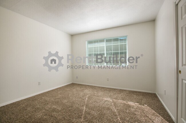 Building Photo - 10749 Capricorn Pl NW