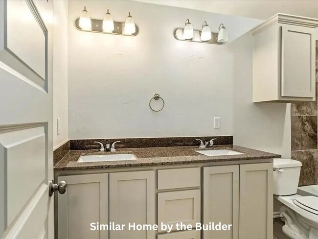 Building Photo - Move-In Ready 2-Bed Home | Garage + Pet Friendly