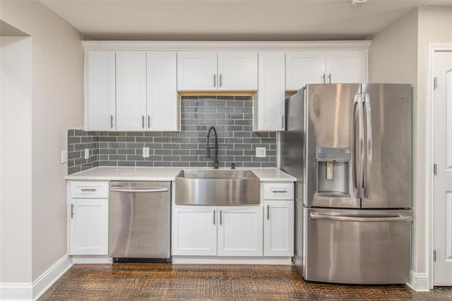 Building Photo - 5808 Locke Ave