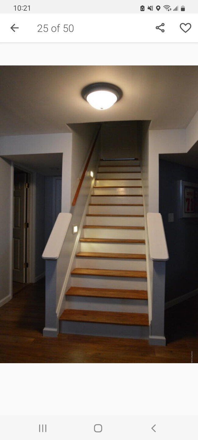 Building Photo - 406 Old Towne Rd