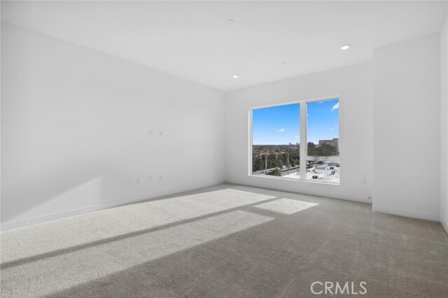 Building Photo - 2713 Rivington
