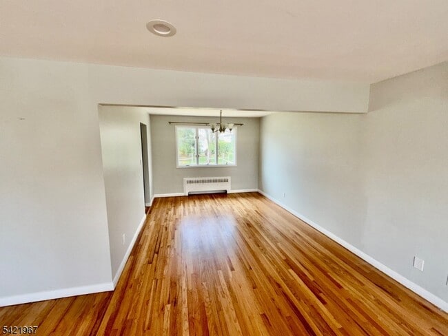 Building Photo - 25 Huck Rd