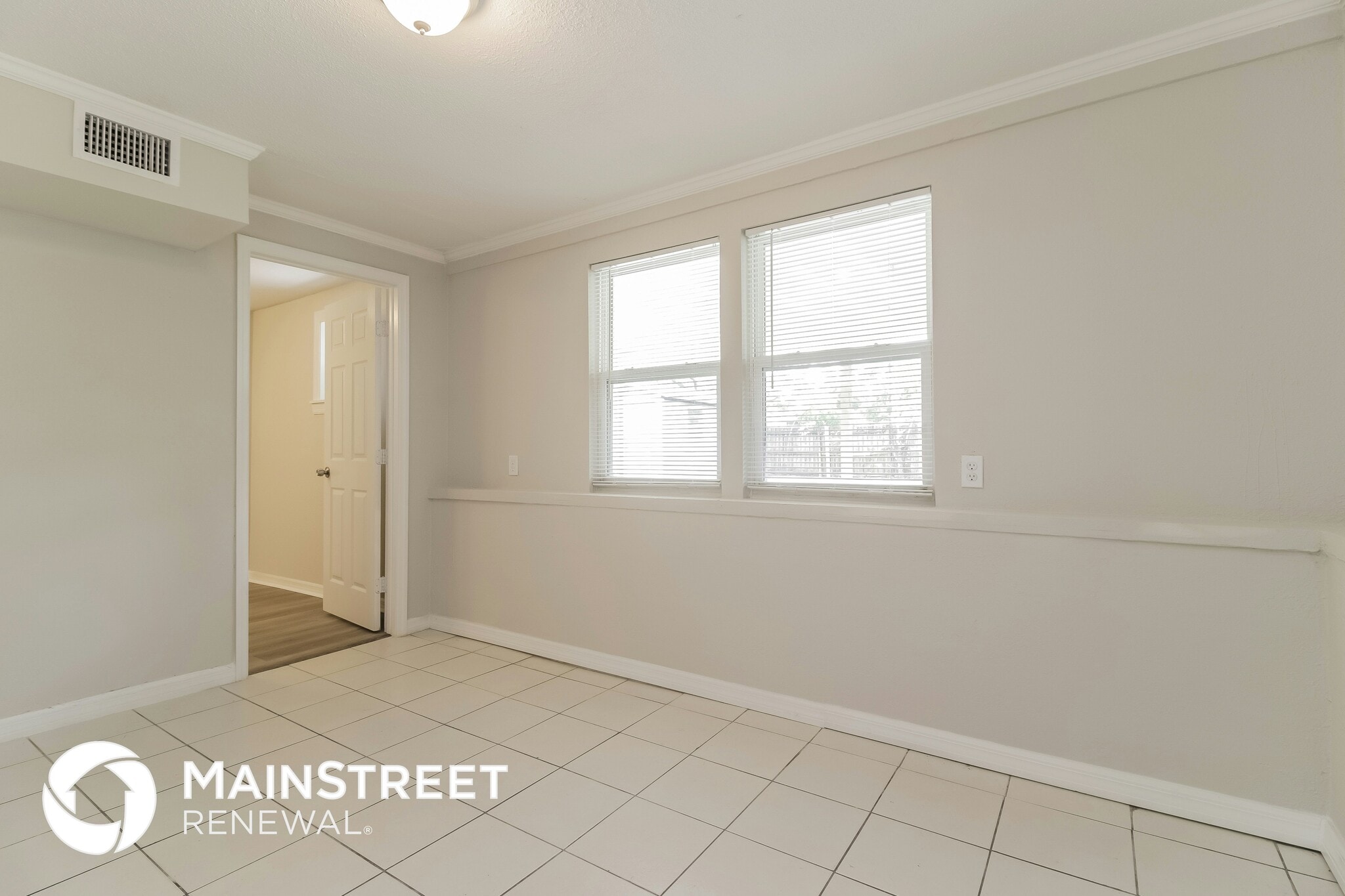 Building Photo - 560 Georgia Ave