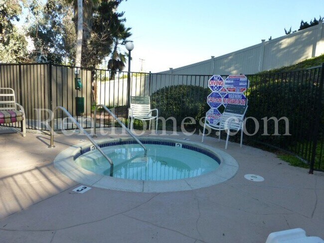 Building Photo - Allied Gardens, 6725 Mission Gorge Road #2...
