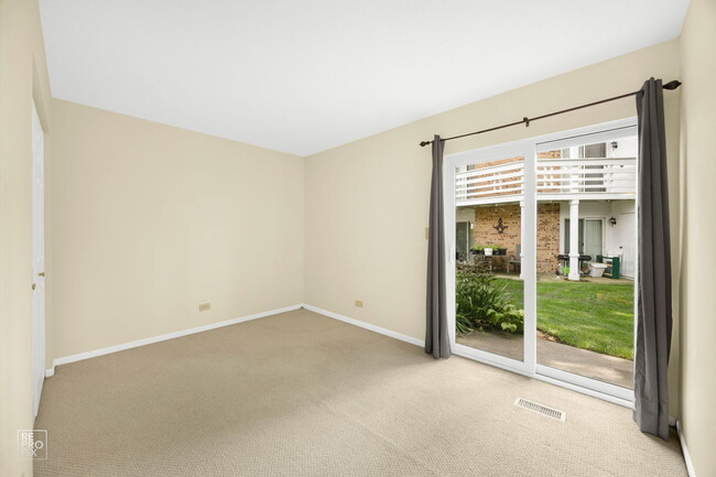 Building Photo - 1081 Courtland Dr