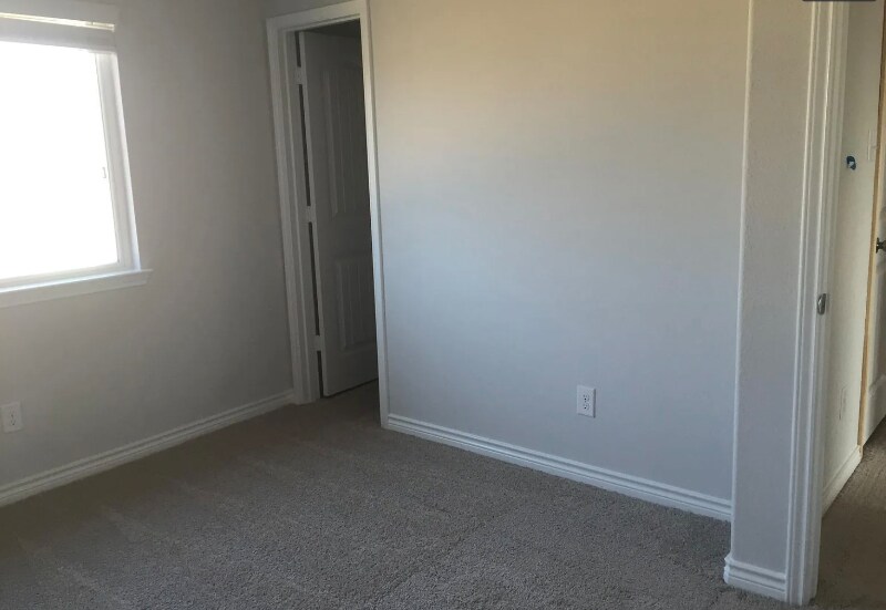 Building Photo - 3103 Quail St