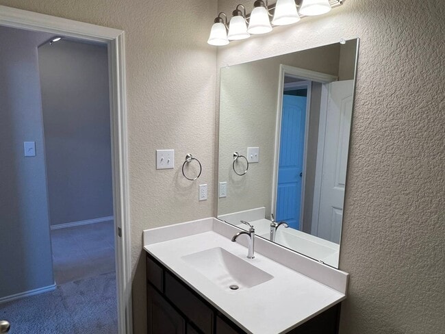 Building Photo - Gorgeous House for rent in Cleburne !!