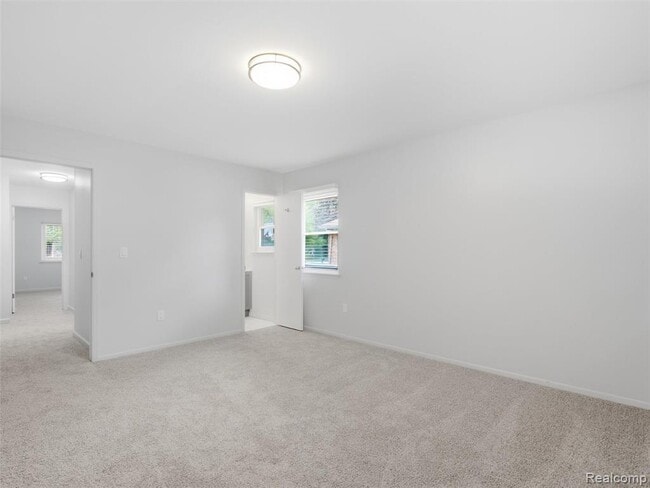 Building Photo - 2387 Sanders Pl