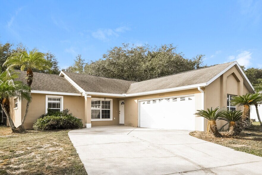 Primary Photo - 10525 Reagans Run Dr