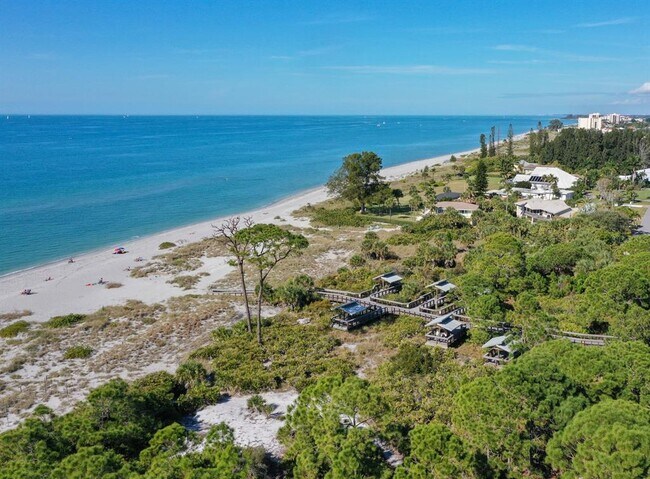 Building Photo - 217 Airport Ave W