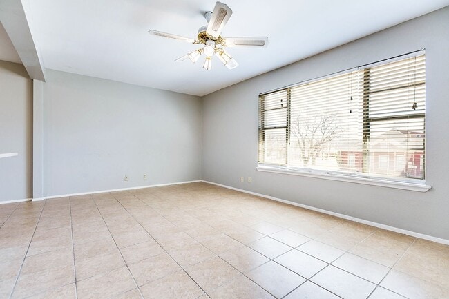 Building Photo - 1427 Austin St