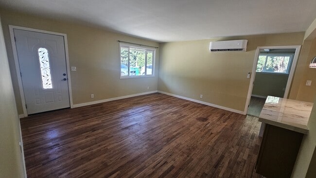 Building Photo - 1224 Orchard Way