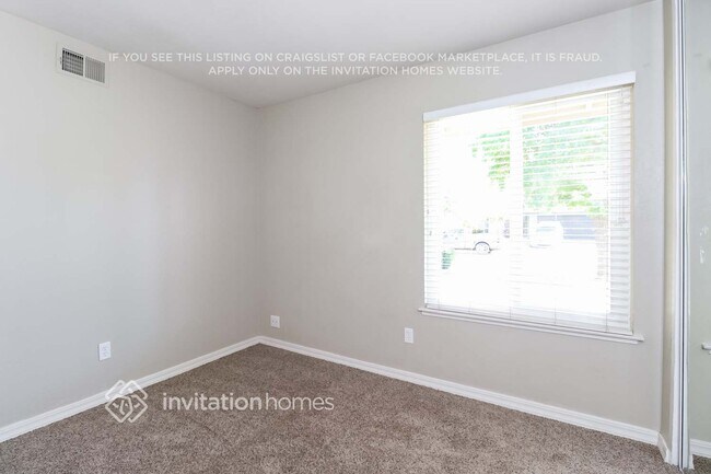 Building Photo - 9651 Elmira Cir