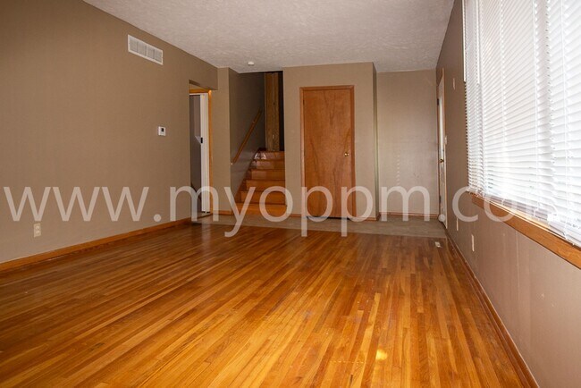 Building Photo - Great 3-Bedroom House on Westwood Lane