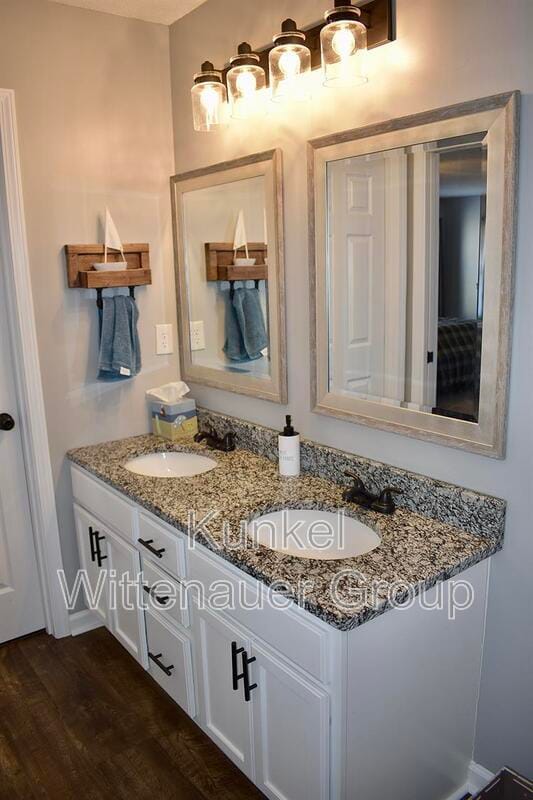 Building Photo - 1538 Manchester Dr