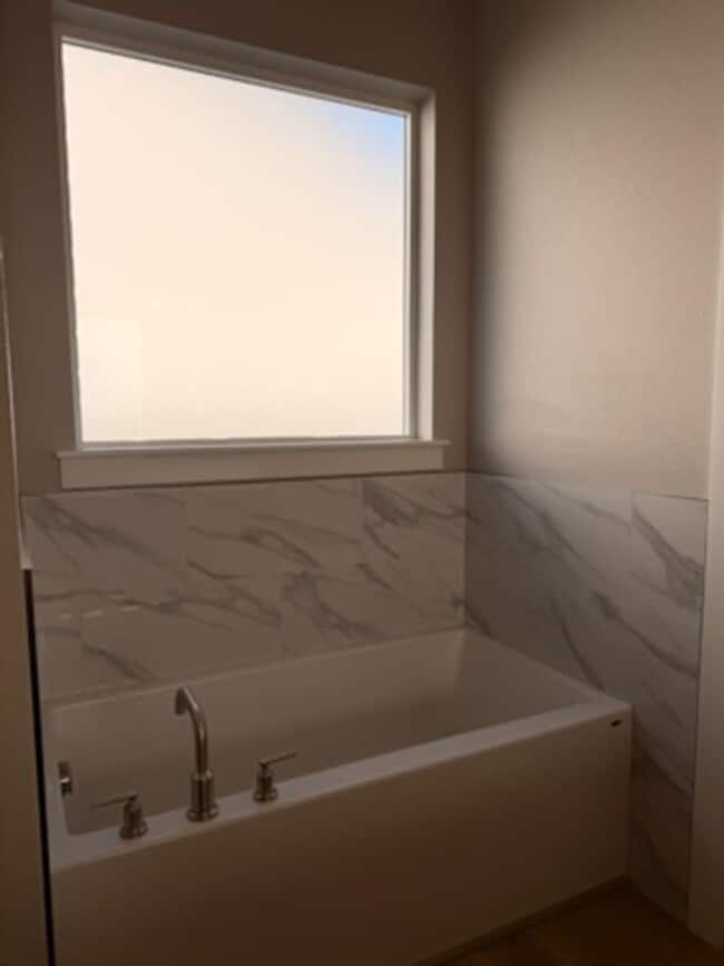 Building Photo - Beautiful Home new construction