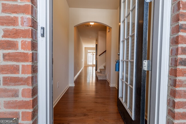 Building Photo - 3511 Brockenhurst Dr